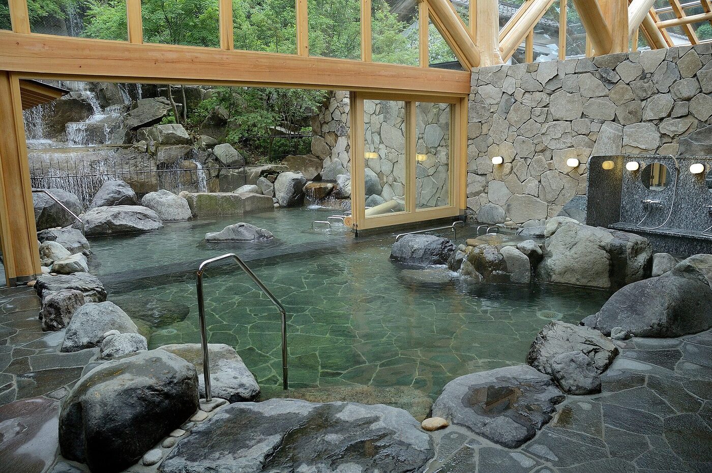 Takaragawa Onsen Day Trip From Tokyo: Your Easy Access Guide