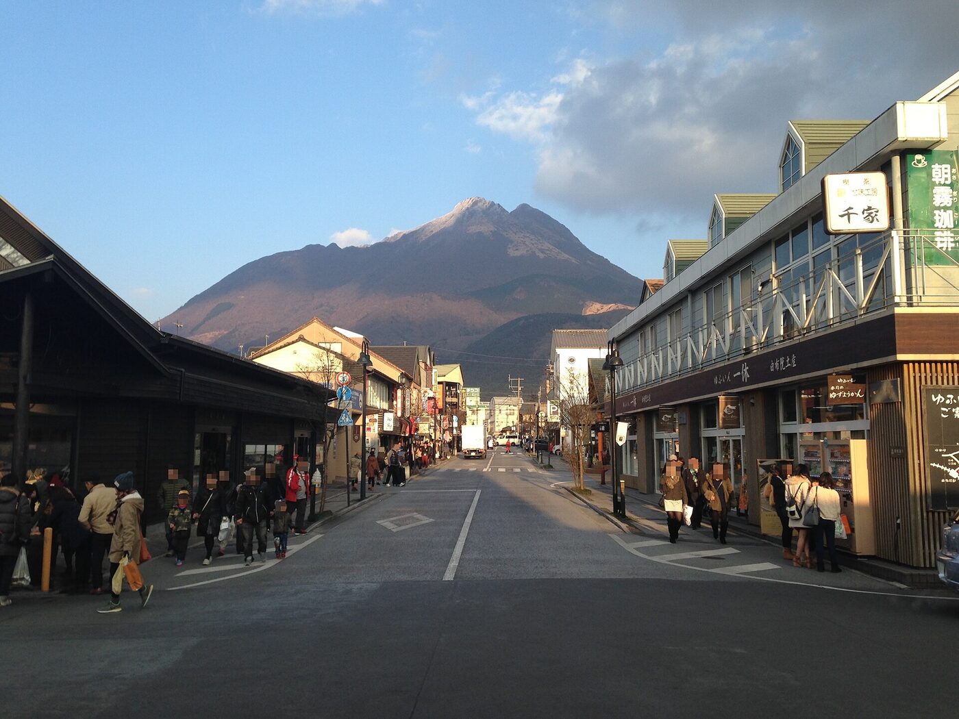 Discover Tokyo's Best Private Onsen for Romantic Couples' Getaways