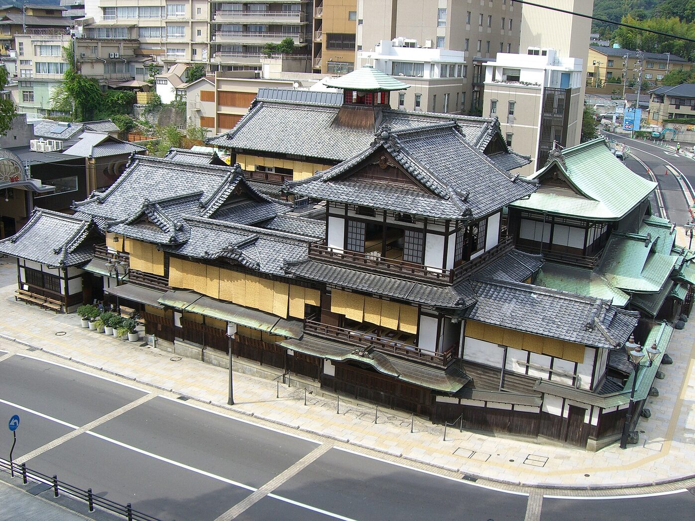 Solo Female Onsen Adventures: Your Guide to Safety and Etiquette in Japan