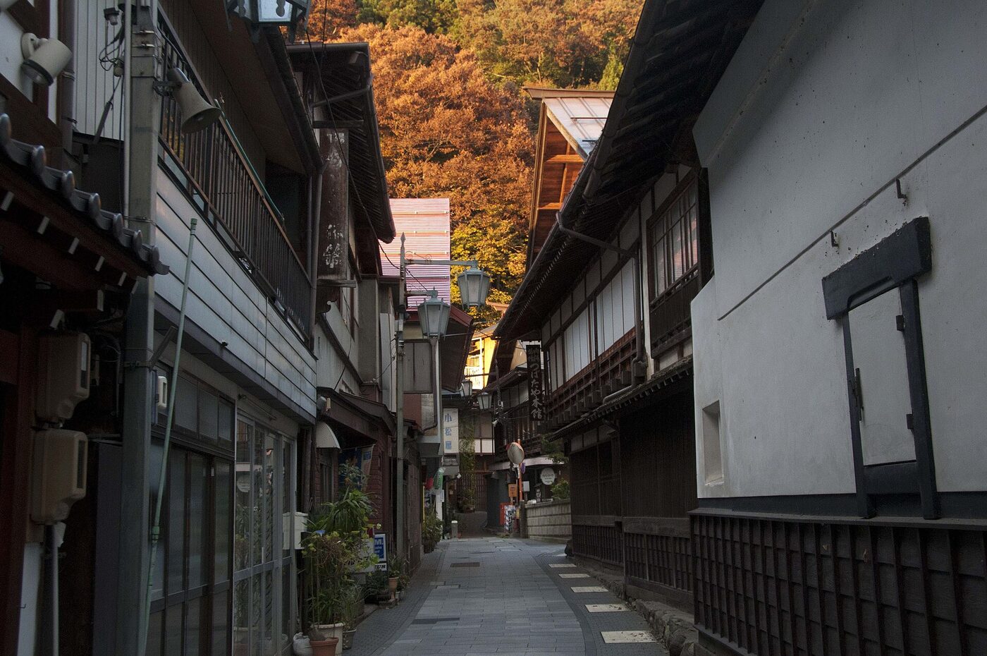 Your Guide to Staying Overnight in Shibu Onsen Near the Snow Monkeys